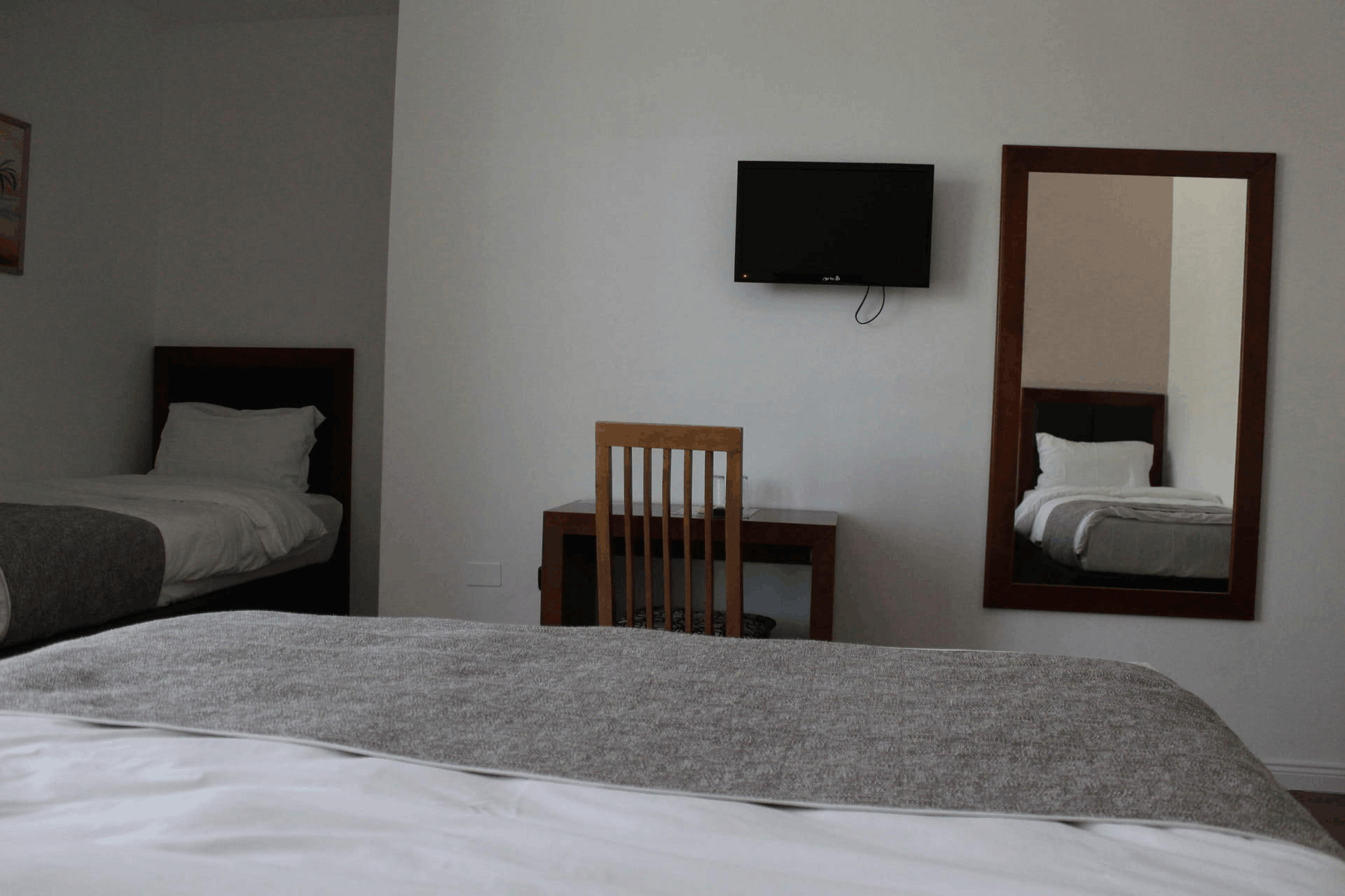 hotel-antag-dhoma-treshe (1)